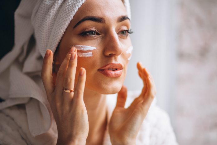 4 Important Ingredients Every Face Cream for Women Should Have